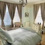 فندق مبيت وإفطار Abbotsleigh Of ويتبي