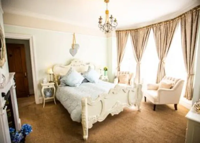 惠特比阿博特斯雷旅馆 住宿加早餐酒店 惠特比